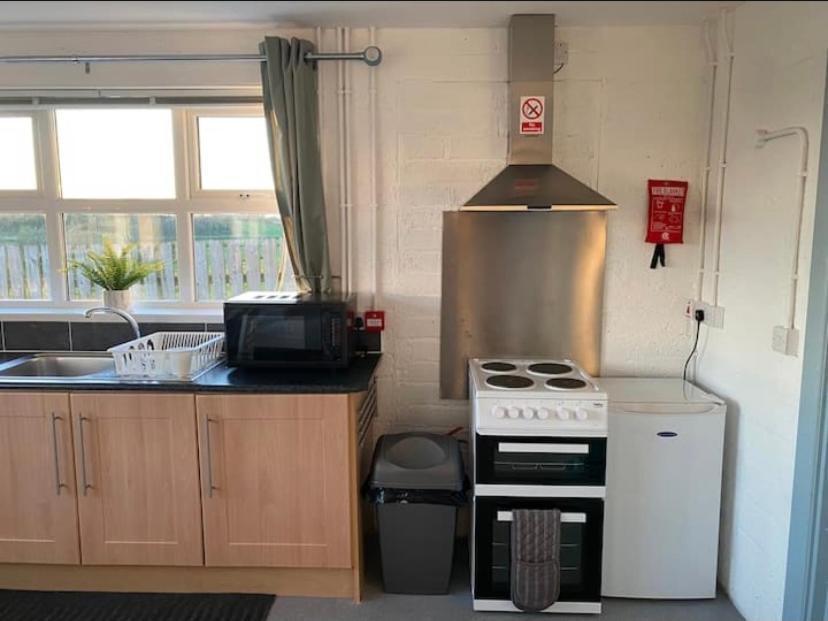 Mill House Studio Apartment Stranocum Ngoại thất bức ảnh